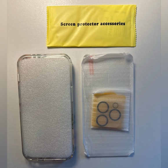 iPhone 14 PRO floral cell phone case - Picture 3 of 4